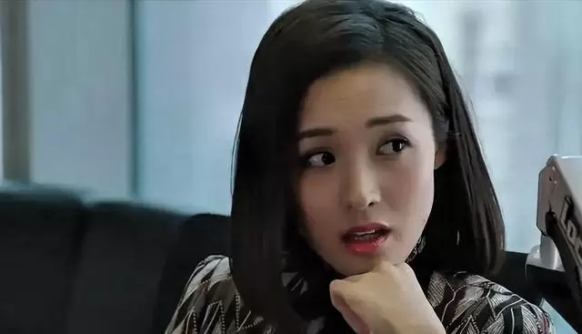 《我的前半生》重播引观众重审贺涵唐晶关系逻辑：细节速览
